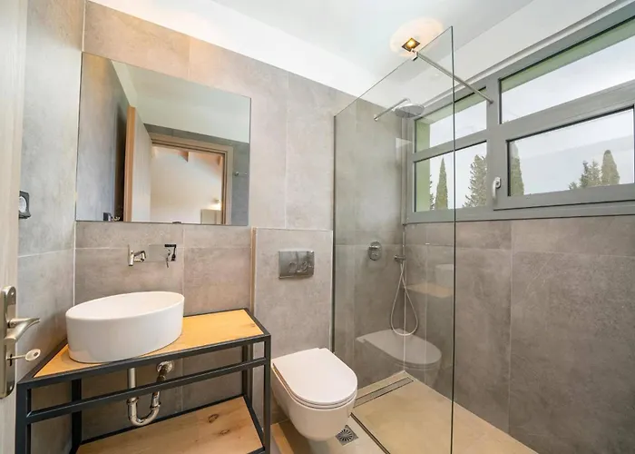 Mandolin By Villa Sami (Kefalonia)