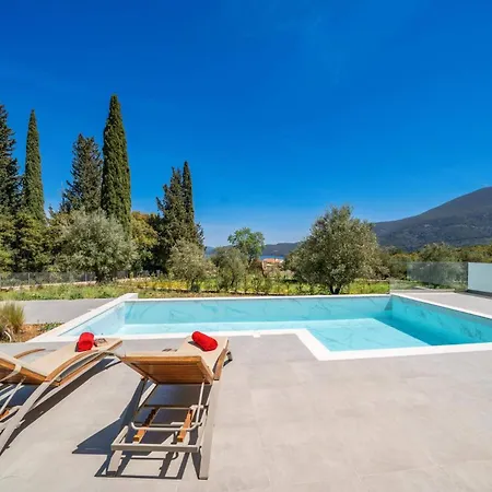 Mandolin By Sami (Kefalonia)