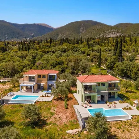 Villa Mandolin By *